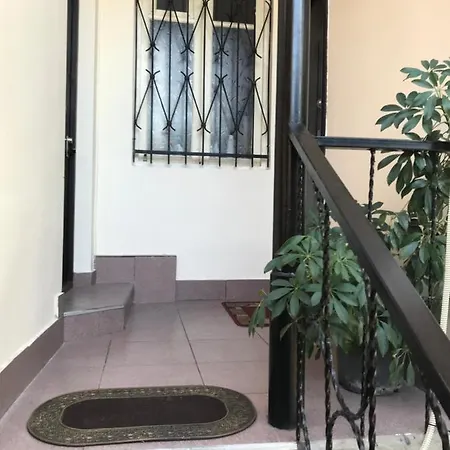 Mtatsminda - Two Room Apartment Tbilisi Exterior photo